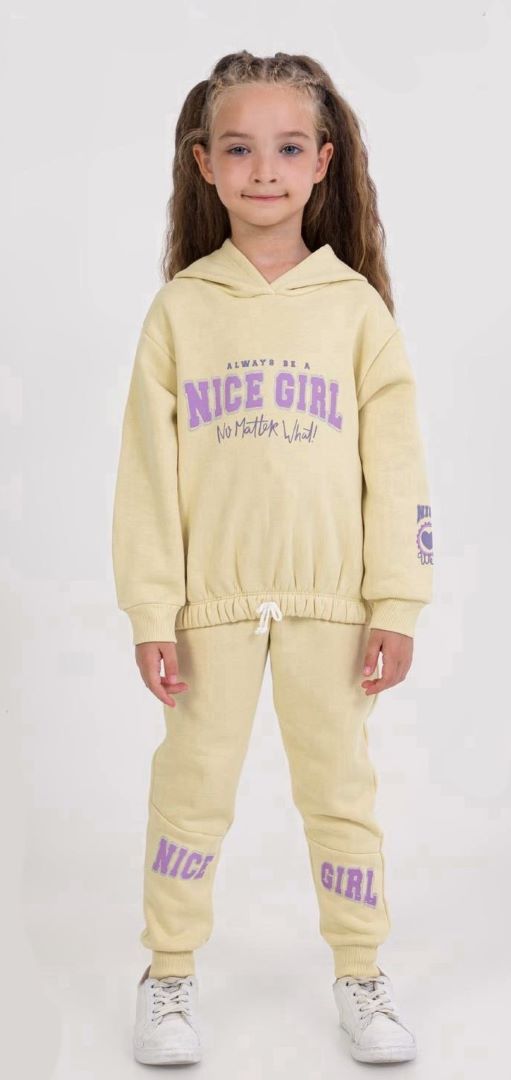 Φόρμες με κουκούλα NICE GIRL